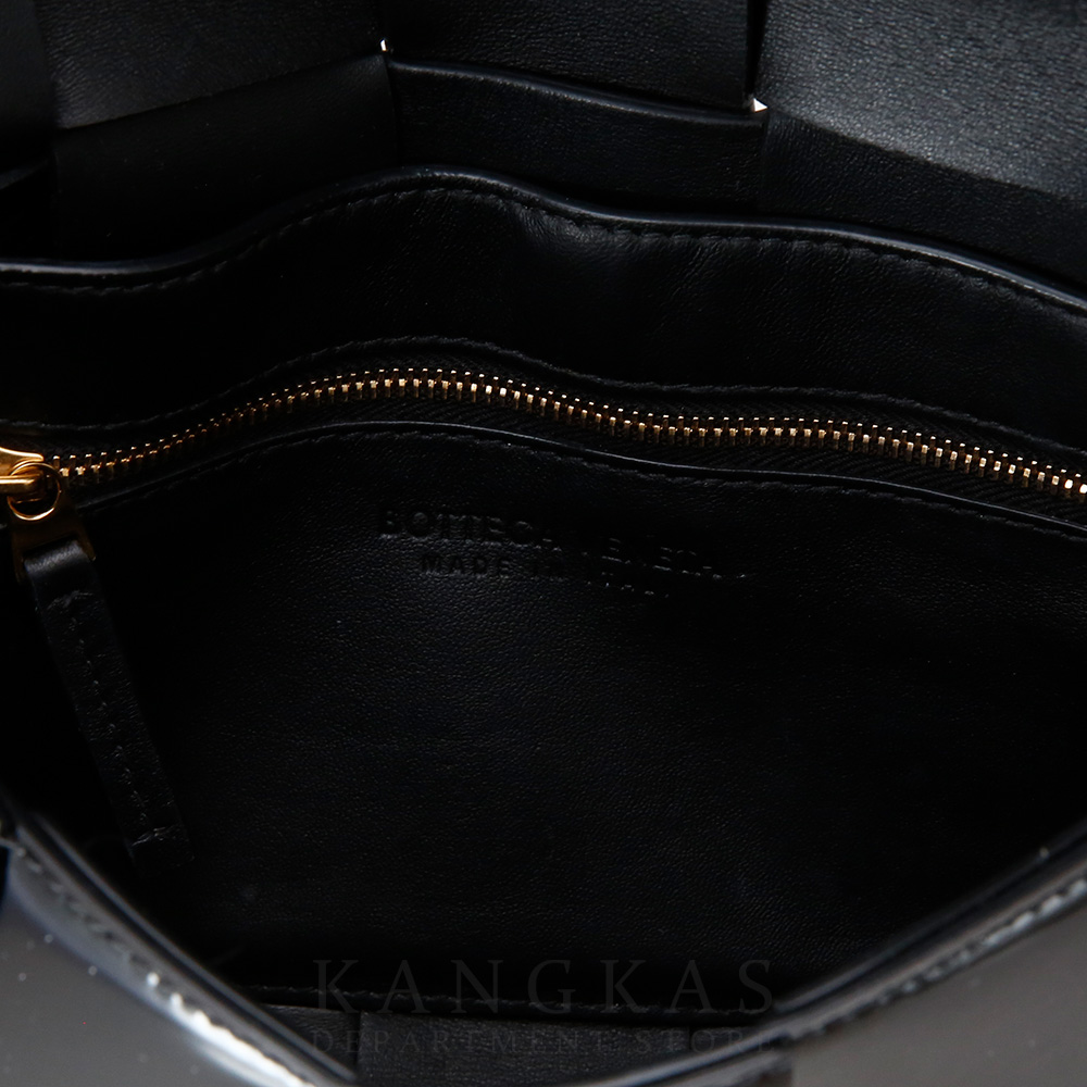 BOTTEGA VENETA(USED)보테가베네타 패딩 카세트 백